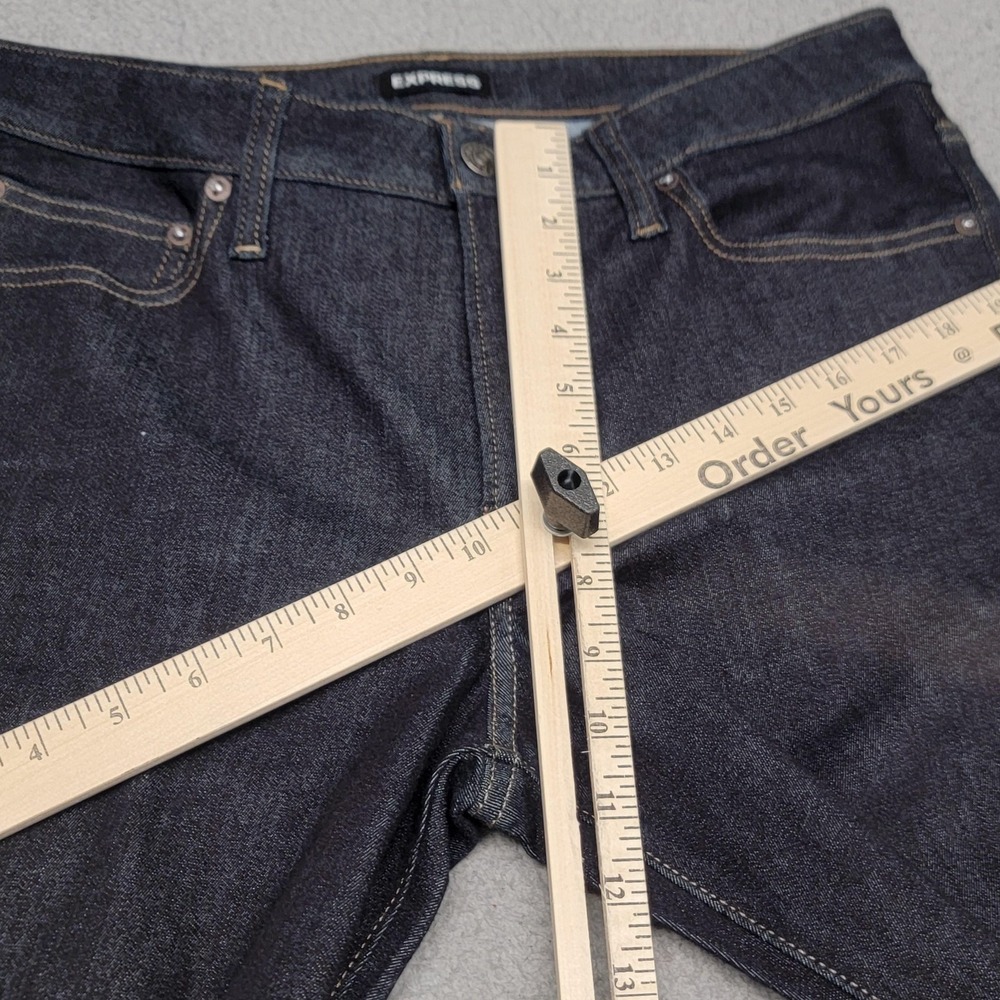 Express Jeans Mens 32x32 (Measured) Blue Relaxed Dark Wash Hyper Stretch Denim - Picture 4 of 10